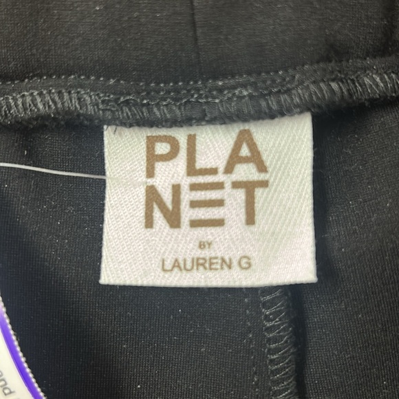 Black Pants with Ankle Cut Out - Planet by Lauren G - Picture 4 of 4
